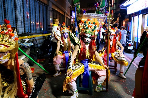 Lễ hội rước ma tại Đài Loan